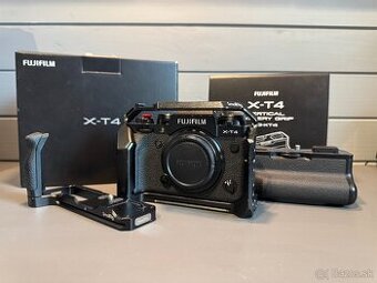 Fujifilm X-T4 + Fujifilm battery grip+ 2x smallrig klietka