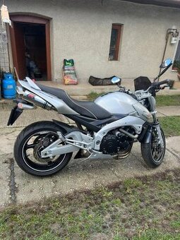 Suzuki Gsr 600 2006r.