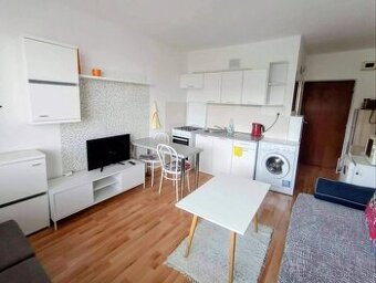 Voľná od 15.04. - Zariadená garsónka / 21 m2 / - Žilina