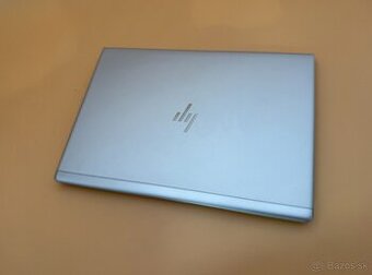 HP EliteBook 840 G5 i5 / 16GB RAM / 256GB SSD / FHD IPS