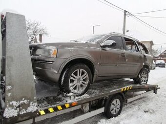 +Volvo XC90