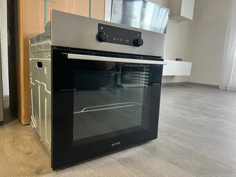 Vstavaná elektrická rúra Gorenje