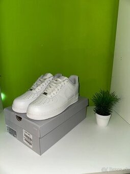 Nike Air Force 1