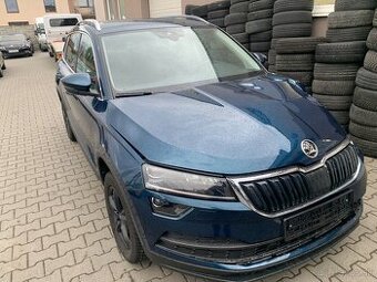 Predám havarovanú Škoda Karoq 1.5 tsi 110kw dsg rv 2022