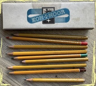 Czechoslovakia CERUZKY KOH-I-NOOR vintage za 10E