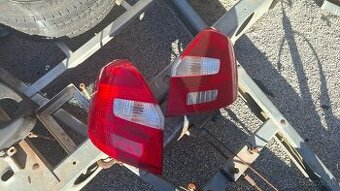 Fabia 2 zadne svetla a naraznik