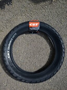 Pevná mestská pneumatika CST Tourance 20 x 4.00