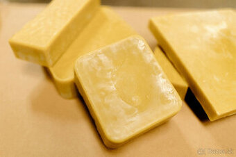 Slovenský prírodný včelí vosk od včelára 3KG