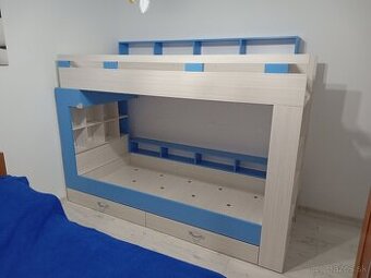 Predám poschodovú posteľ sivo-modrá 90x200