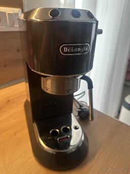 DE'LONGHI EC885.GY Dedica Arte