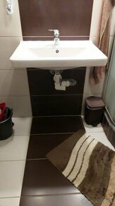 Kúpeľňový nábytok