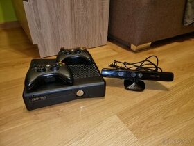 Predám Xbox 360 + Kinect + 2 ovládače