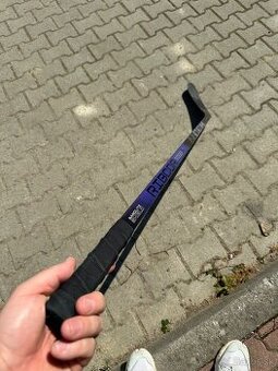 Hokejka CCM Trigger 8 Pro