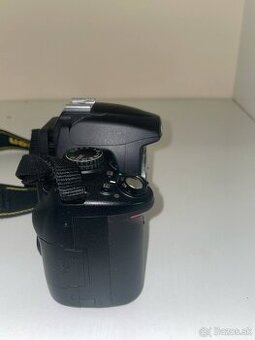 Nikon D5000 + objektív