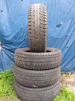 Ponúkame 4 zimné pneumatiky Fortune 215/75 R16C