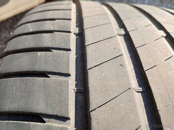 Predam 2ks pneu 245/40/r19 letne 94W Bridgestone