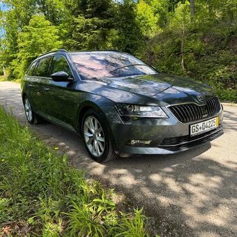 Škoda Superb 2.0 TDi DSG