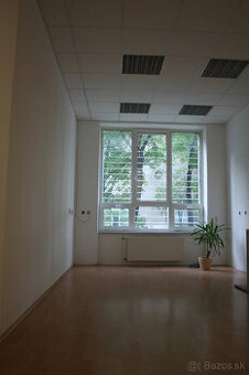 Sklad na prenájom – Bratislava, Mlynské nivy 25 m2