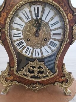 Krasne boulle hodiny