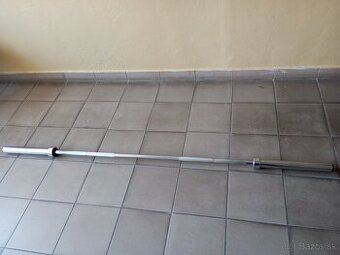 Olympijská tyč GORILLA SPORTS 220 cm/50 mm -NOVÁ za 1/2 ceny