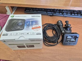 Autokamera Navitel R300