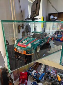 Model auta