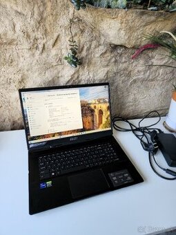 MSI Stealth GS77 17.3" – i9 12900H / RTX 3080 / 32 GB RAM