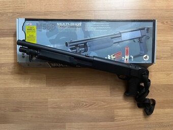 Predám zbrane a vybavenie na airsoft M4, AAP-01,…