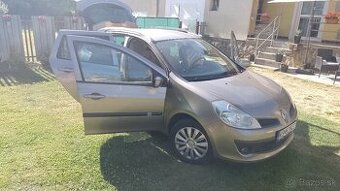 Renault Clio 3 grandtour 1.2 benzín