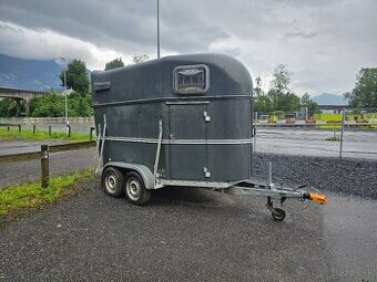 Prepravnik na kone