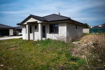 Novostavba 4-izbového bungalovu v Košeci
