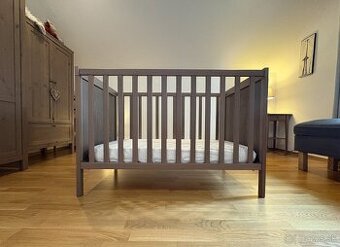 Predám detskú postieľku z ikea SUNDVIK