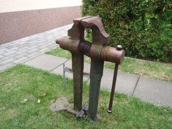 Zverák