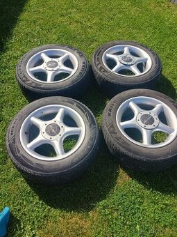 205/60 R16