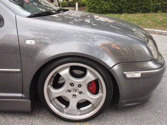 Brock B2 5x112 R18