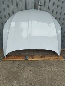 Skoda Superb 3 kapota