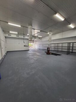 Prenájom komerčného priestoru - haly