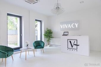 Exkluzívne, klimatizované priestory, prízemie 65 m2.