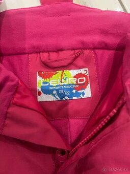 Zimná bundu a overal