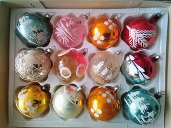 Ozdoby-vánoční ozdoby - staré - vianočné ozdoby