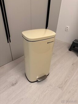 Odpadkový kôš Songmics, kuchynský, 30l, kovový - 1