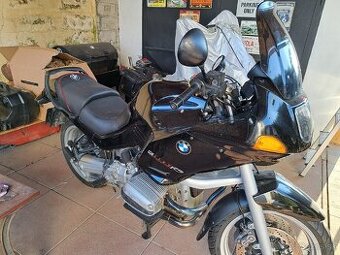 BMW R1100RS