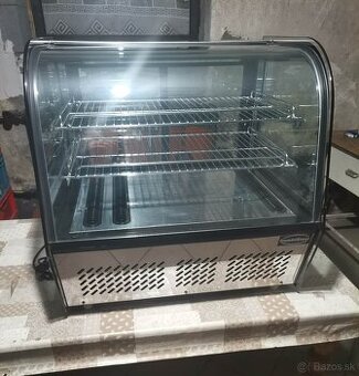 PREDAM PROFESIONÁLNU GASTRO CHLADIACU VITRINU NA ZAKUSKY