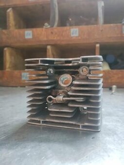 Predám hlavu na Babettu 207