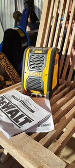 Dewalt  DC006