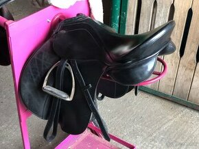 Znížená cena Predám komplet výstroj Kentaur