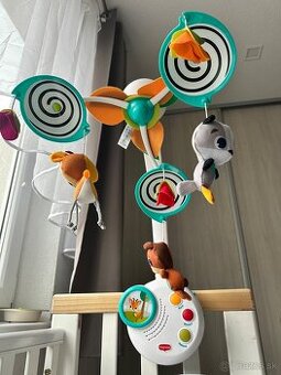 Kolotoč nad postieľku