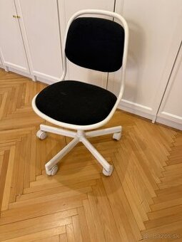 Ikea orfjall detska stolicka