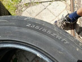 4x pneu 235/55 R17