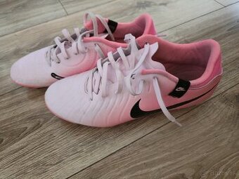 Kopacky Nike, velkost 41